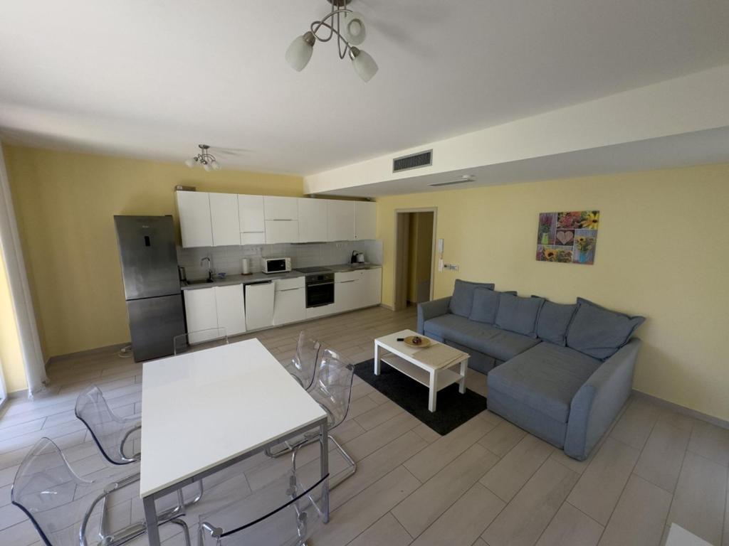 Admiral Apartman Csopak Exteriör bild