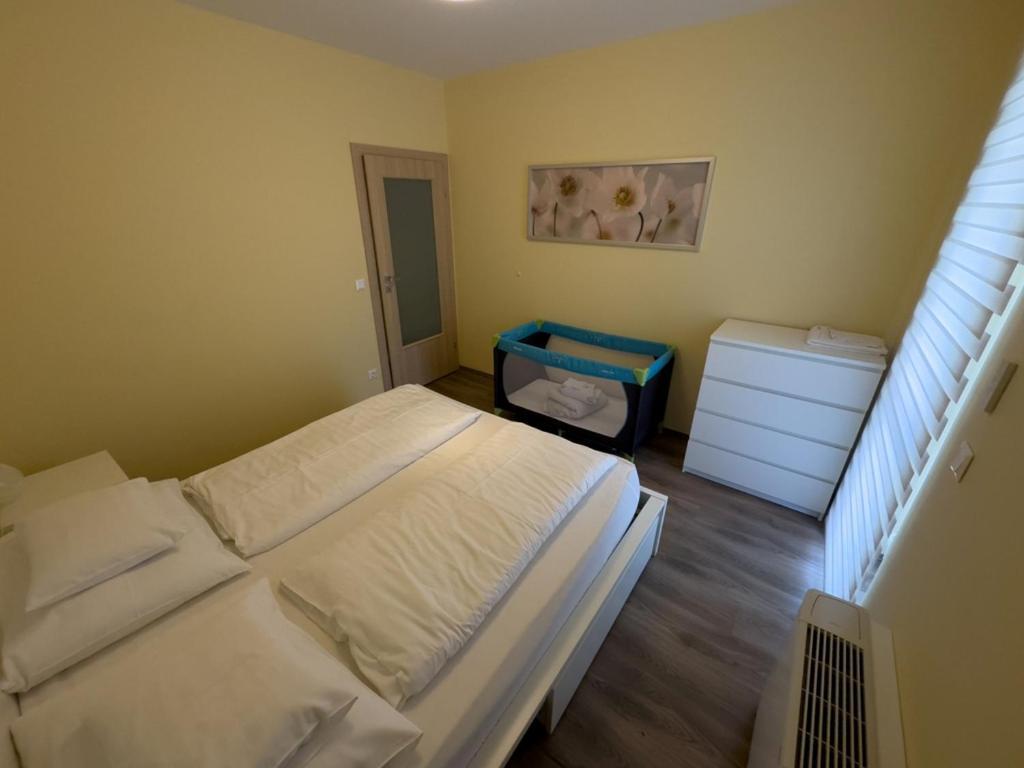 Admiral Apartman Csopak Exteriör bild