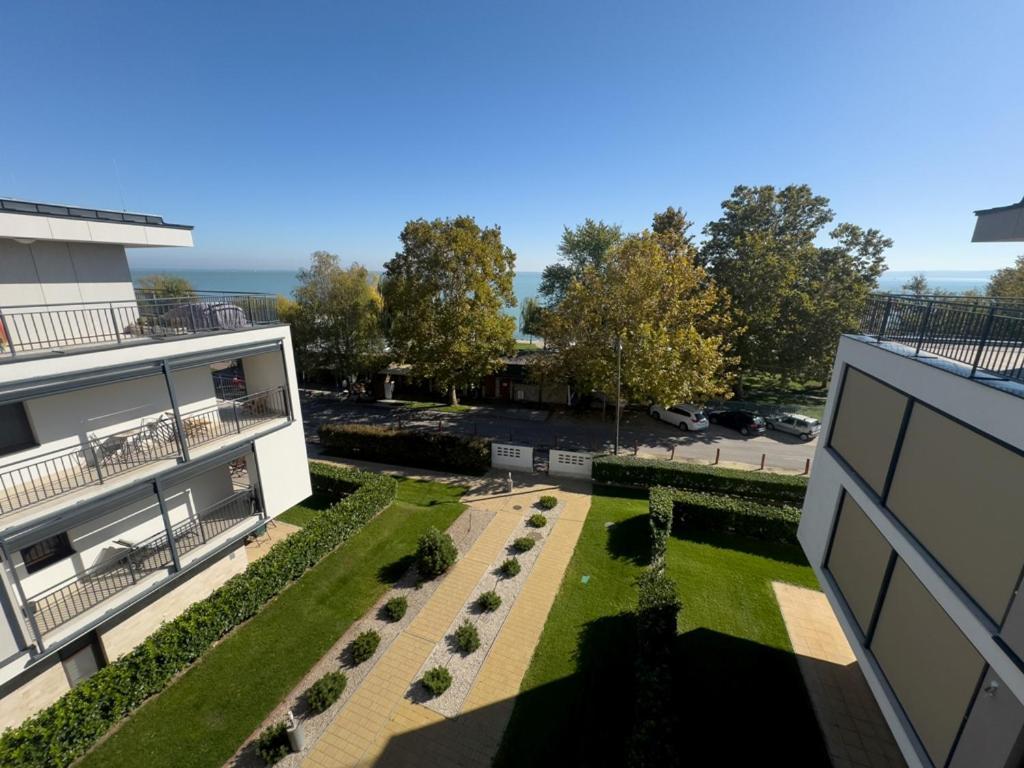 Admiral Apartman Csopak Exteriör bild